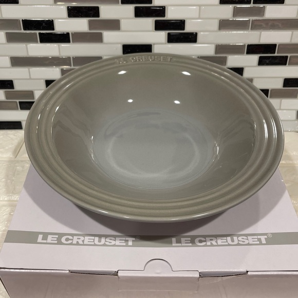 Le Creuset Dining Le Creuset Pasta Bowl Poshmark